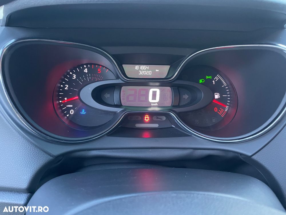 Renault Captur - 25