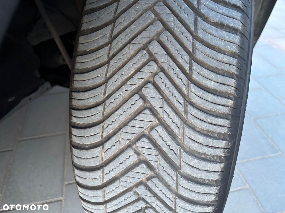 Volvo V40 D3 Geartronic RDesign - 39