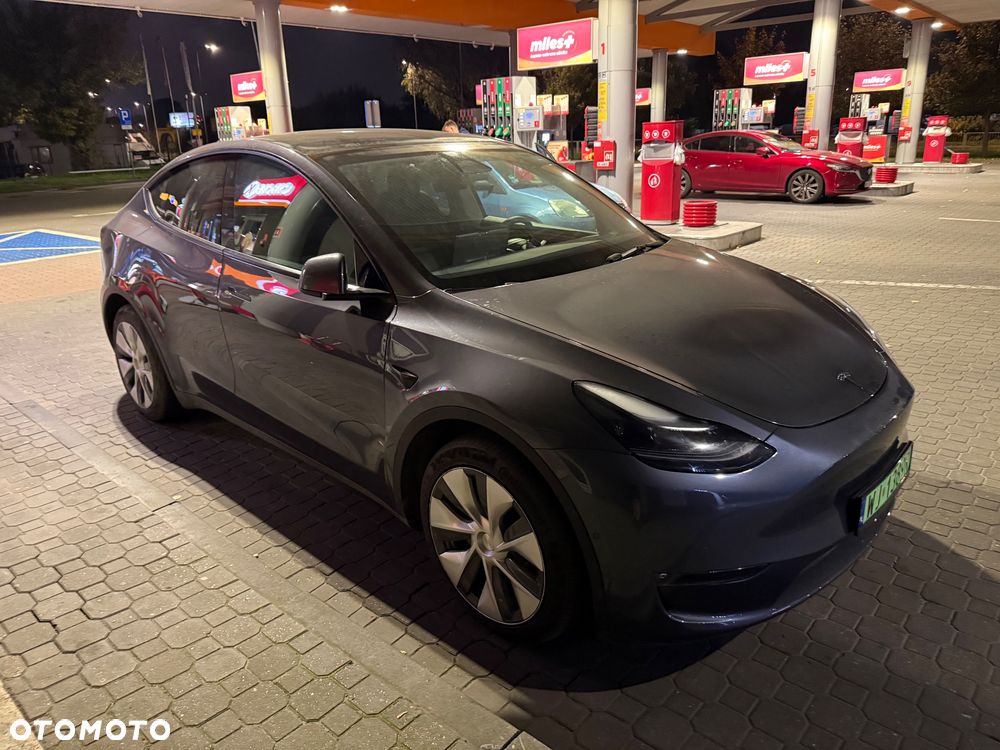 Tesla Model Y 2021 photo 2