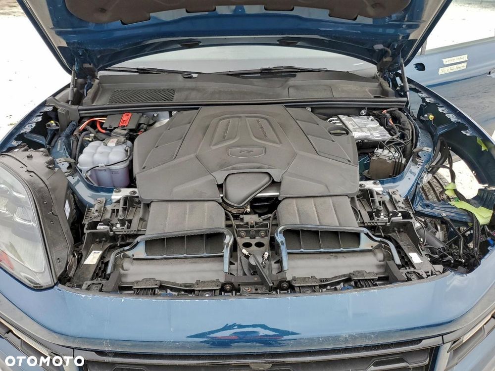 Porsche Cayenne - 10