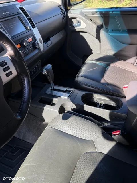Nissan Frontier - 16