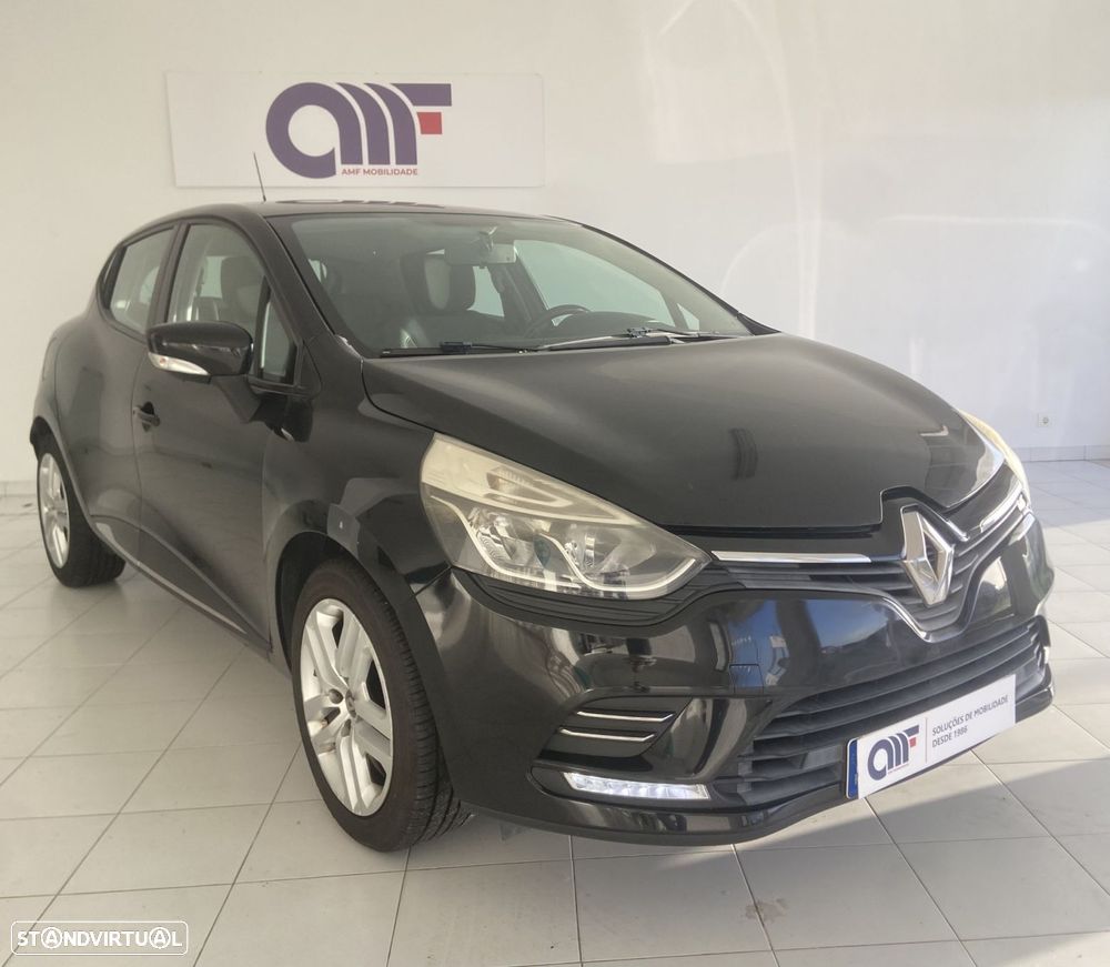 Renault Clio 0.9 TCE Confort - 1