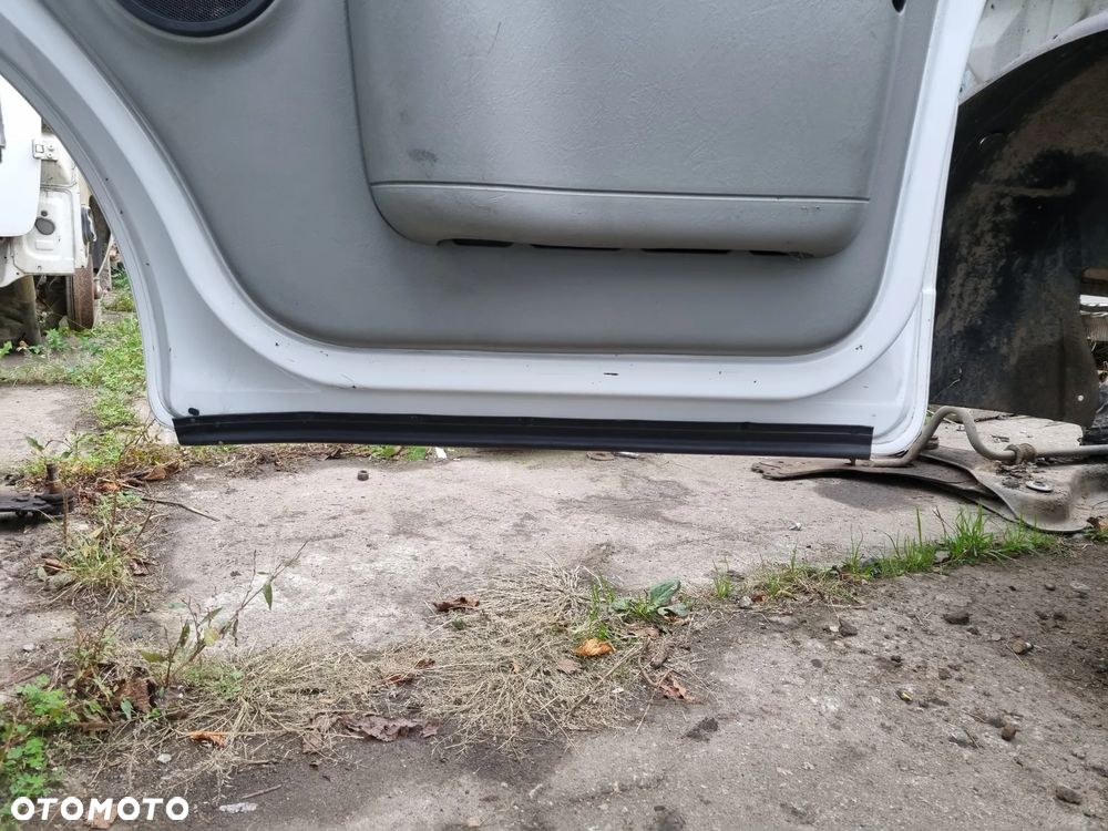 DRZWI PRAWE TRAFIC VIVARO PRIMASTAR  01-14r. - 5