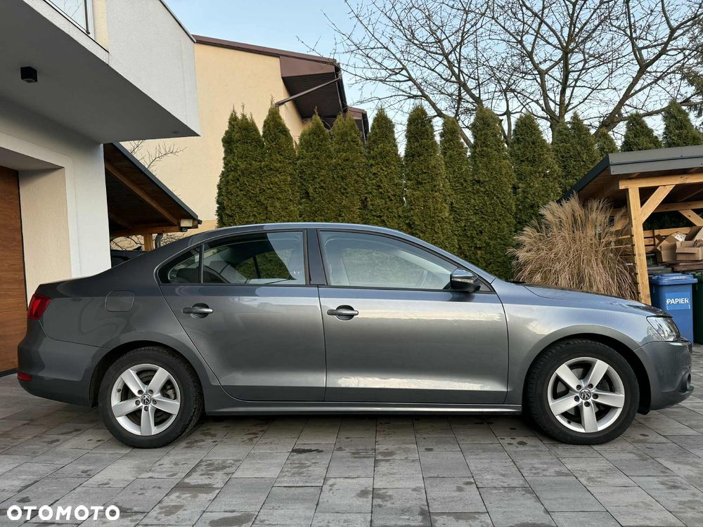 Volkswagen Jetta 1.2 TSI BMT Comfortline - 6