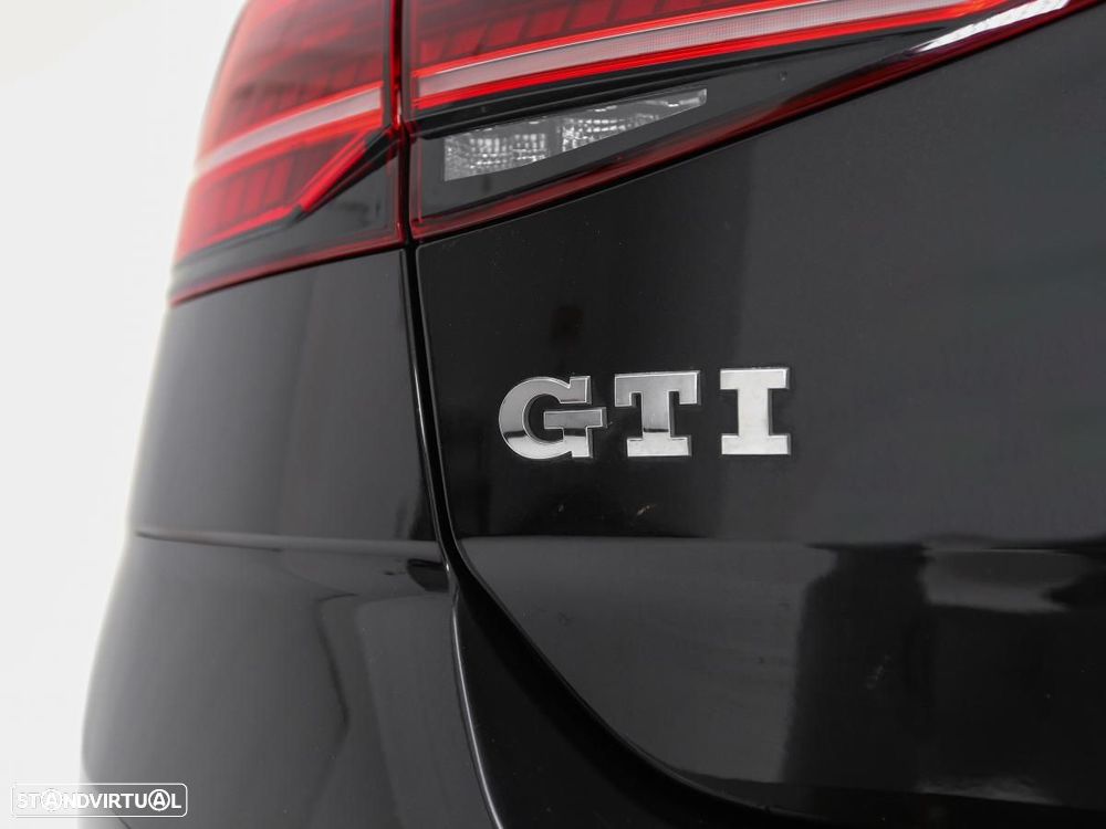 VW Golf GTI (BlueMotion ) DSG - 26