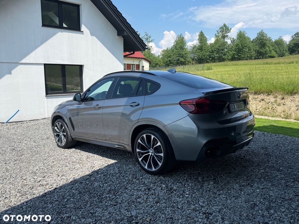 BMW X6M - 8