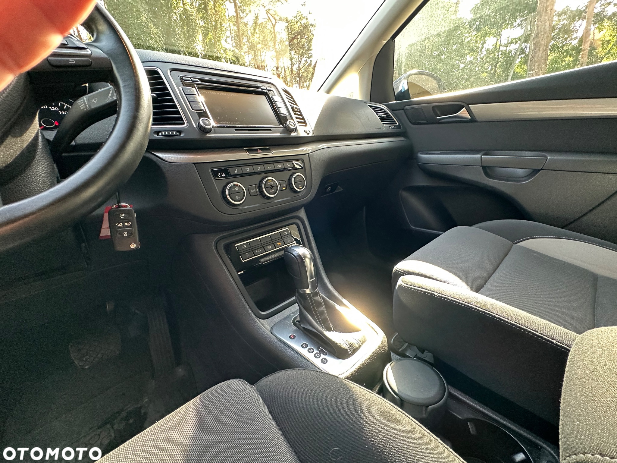 Volkswagen Sharan 2.0 TSI DSG Life - 19