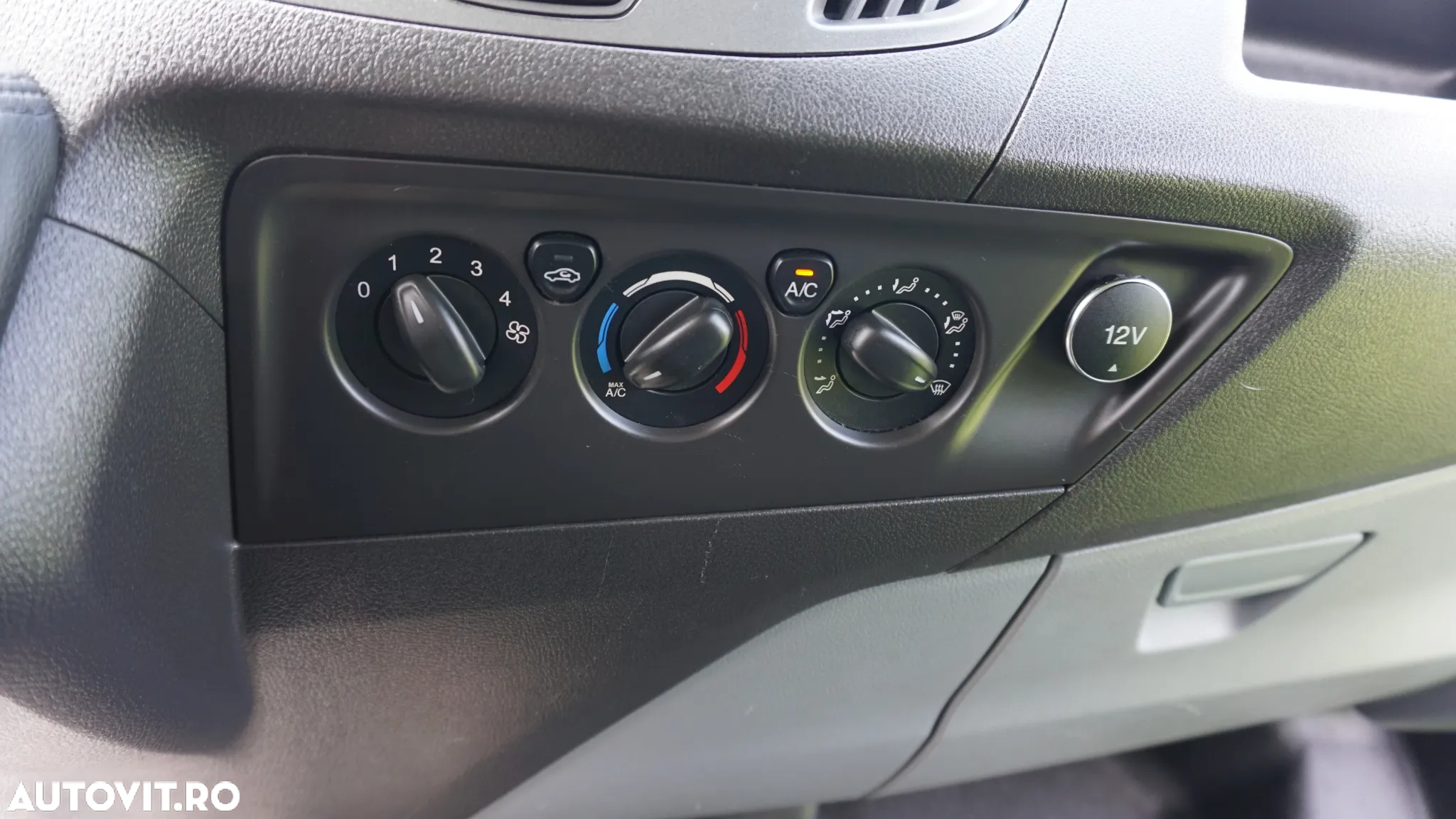 Ford Transit Custom - 21