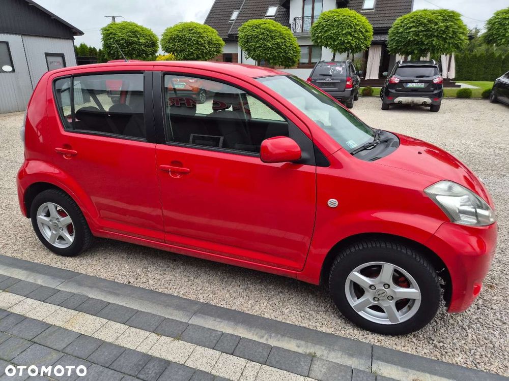 Daihatsu Sirion - 11