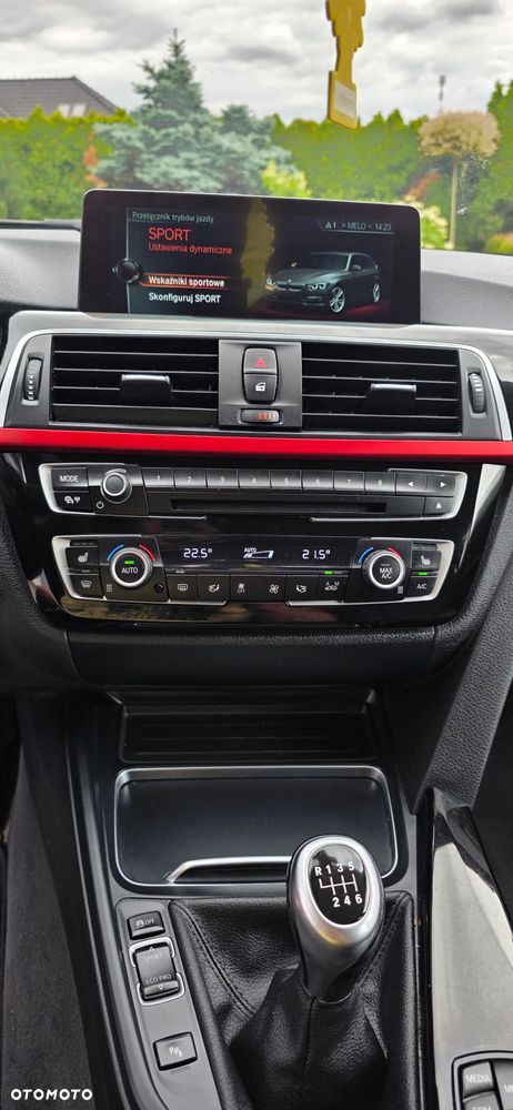 BMW Seria 3 318i GPF Sport Line - 10