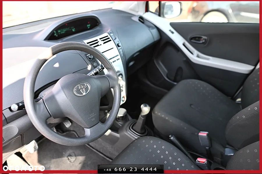 Toyota Yaris 1.0 VVT-i Luna - 18