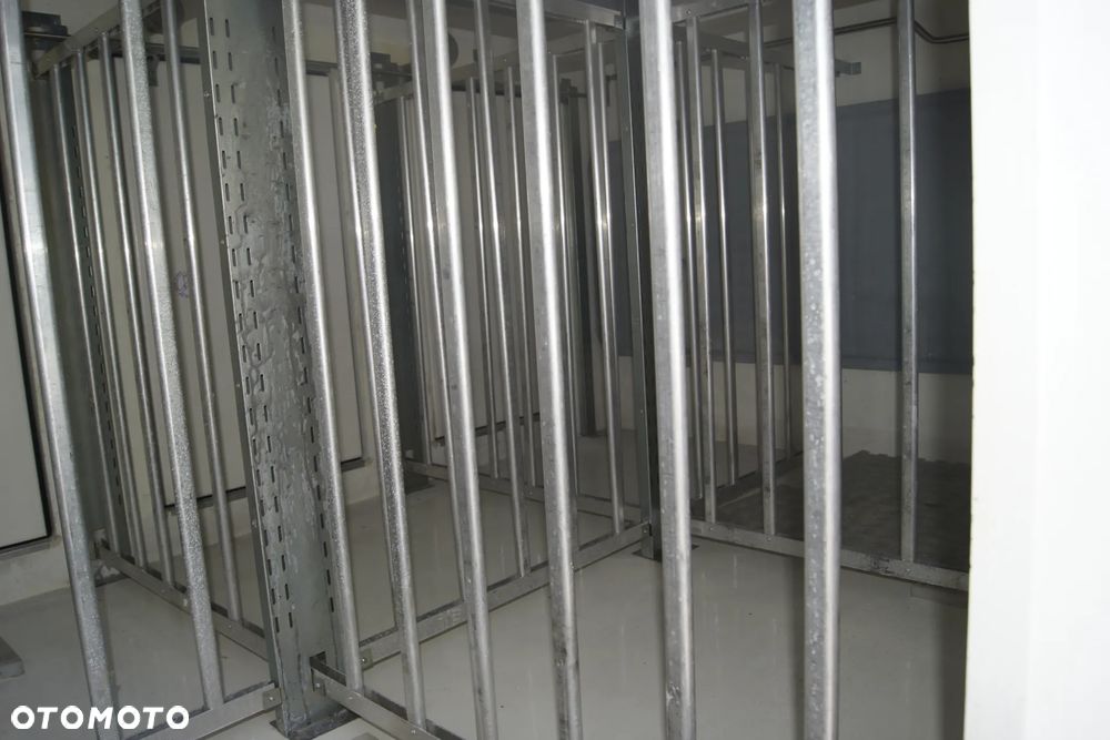 Volkswagen Crafter komorówka mrożnia - 13