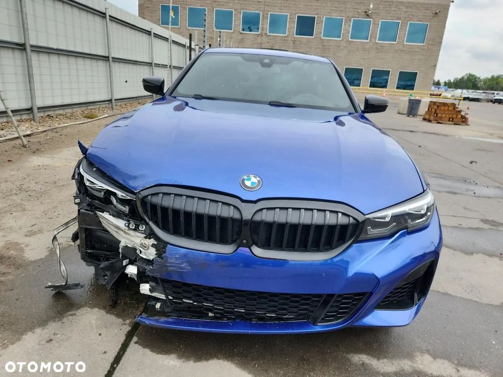 BMW Seria 3 M340i xDrive - 4