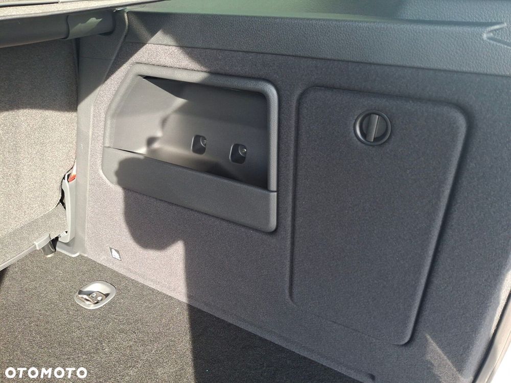 Volkswagen Caddy - 32