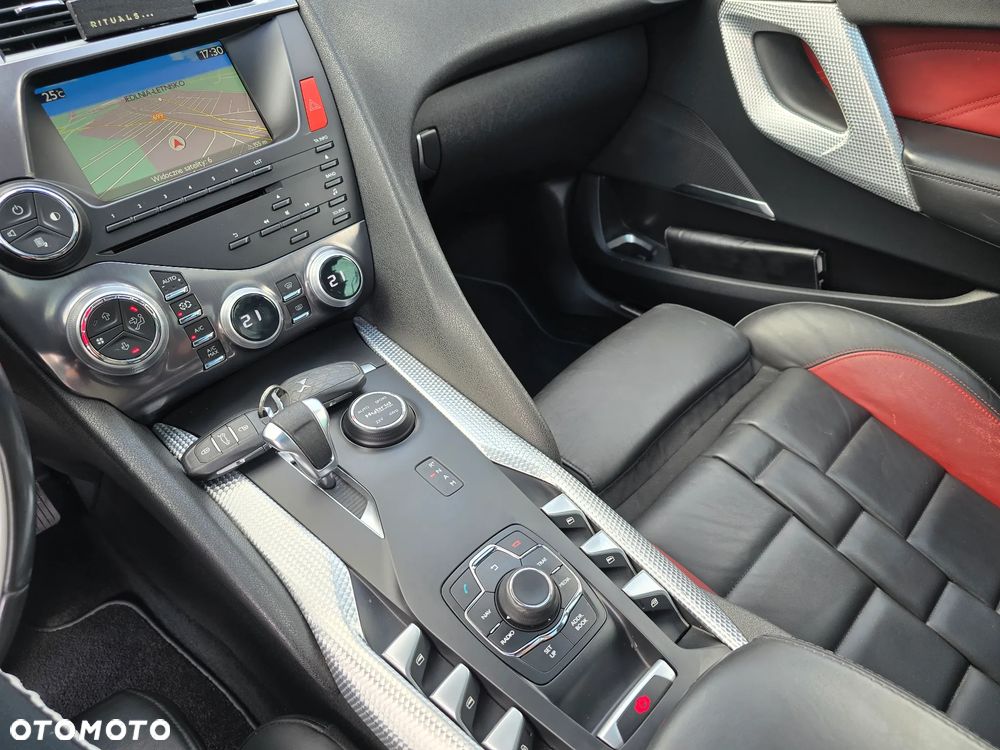 Citroën DS5 Hybrid4 EGS6 SportChic - 19