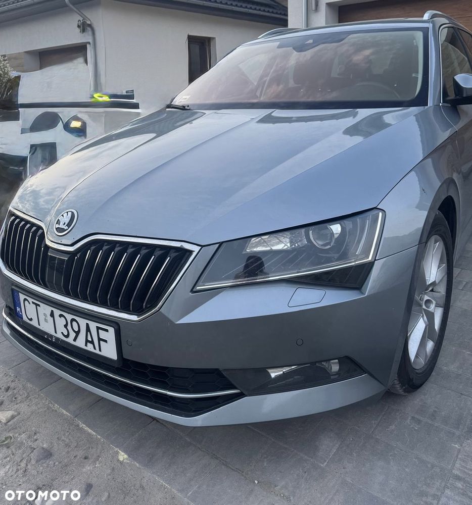 Skoda Superb 2.0 TDI Style DSG - 1
