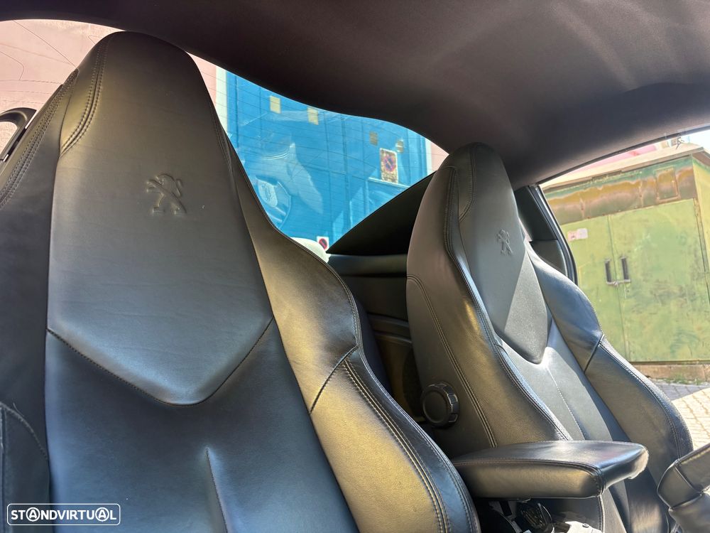 Peugeot RCZ 1.6 200 THP - 32