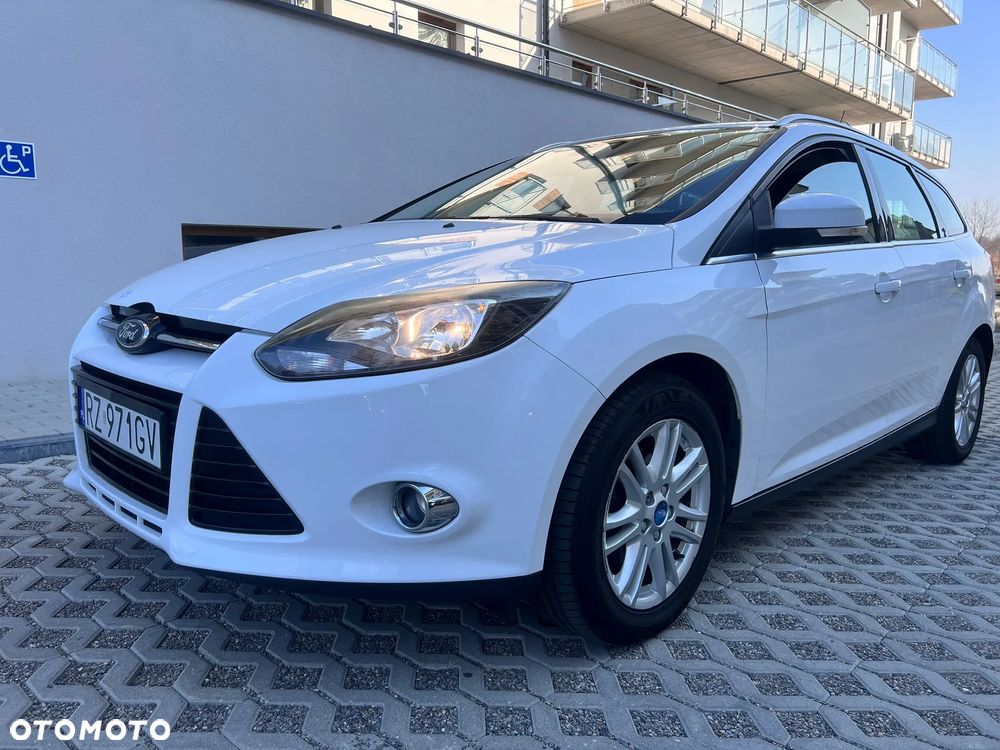 Ford Focus 1.6 SYNC Edition - 11
