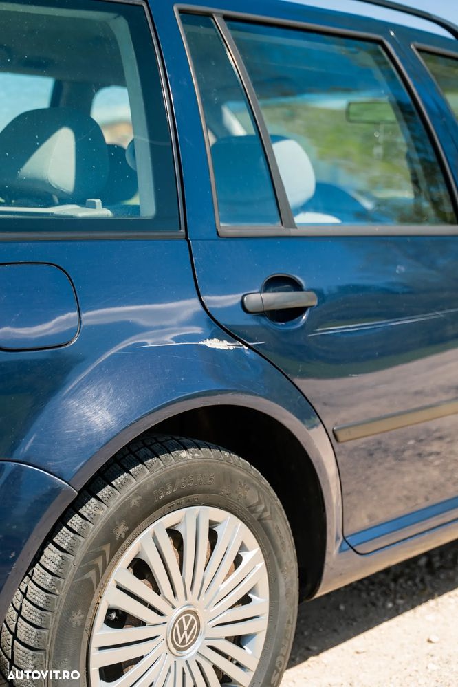 Volkswagen Golf 1.9TDI Ocean Aut - 4