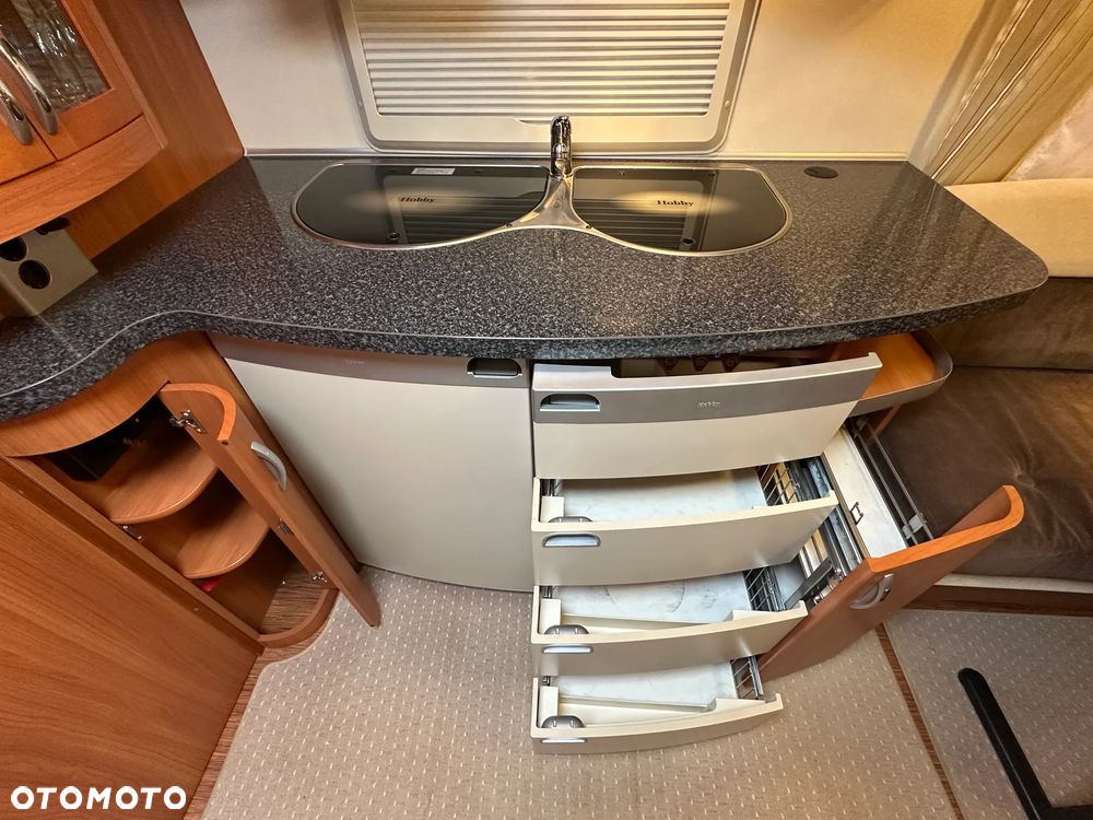 Hobby 560 WLU z napędem i markizą FIAMMA elektryczną. !!! RATY !!! - 28