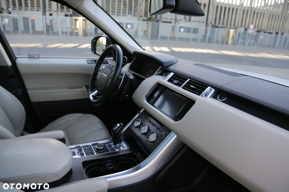 Land Rover Range Rover Sport - 23