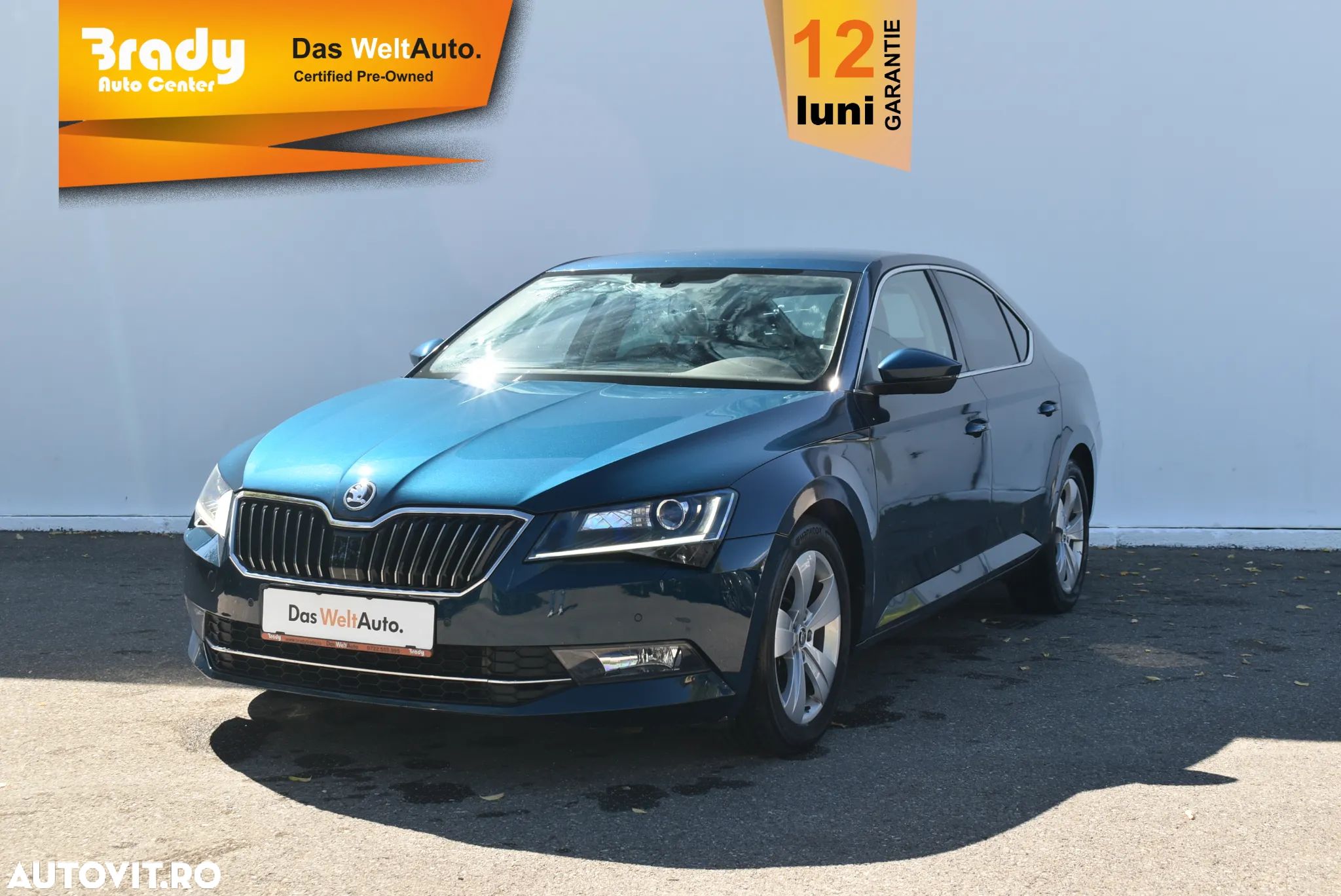 Skoda Superb 2.0 TDI DSG Ambition - 1