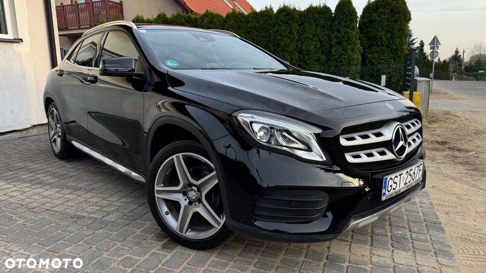 Mercedes-Benz GLA 200 (CDI) d 4Matic 7G-DCT AMG Line - 3
