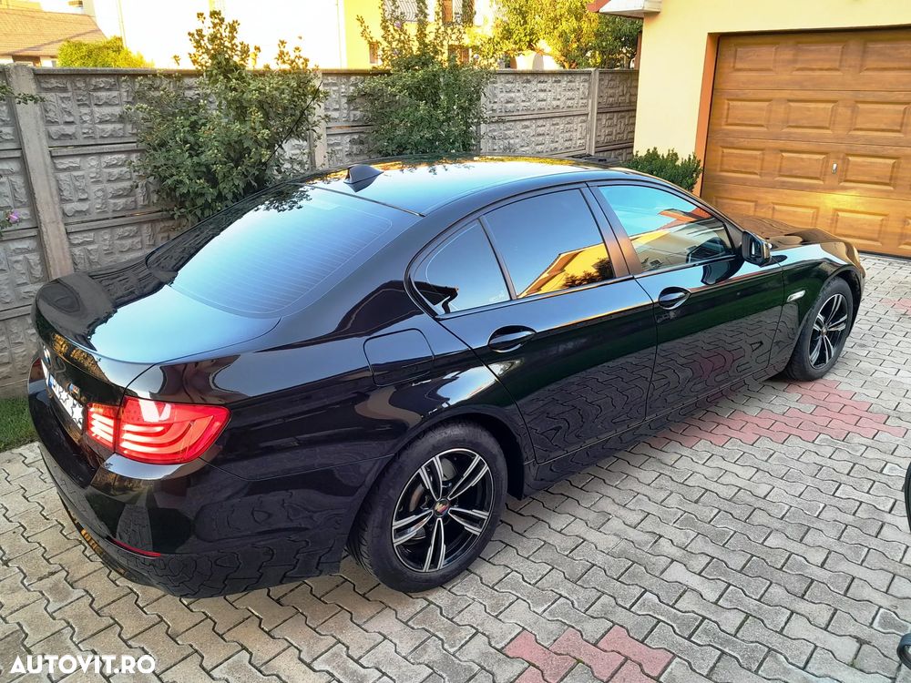 BMW Seria 5 520d - 8