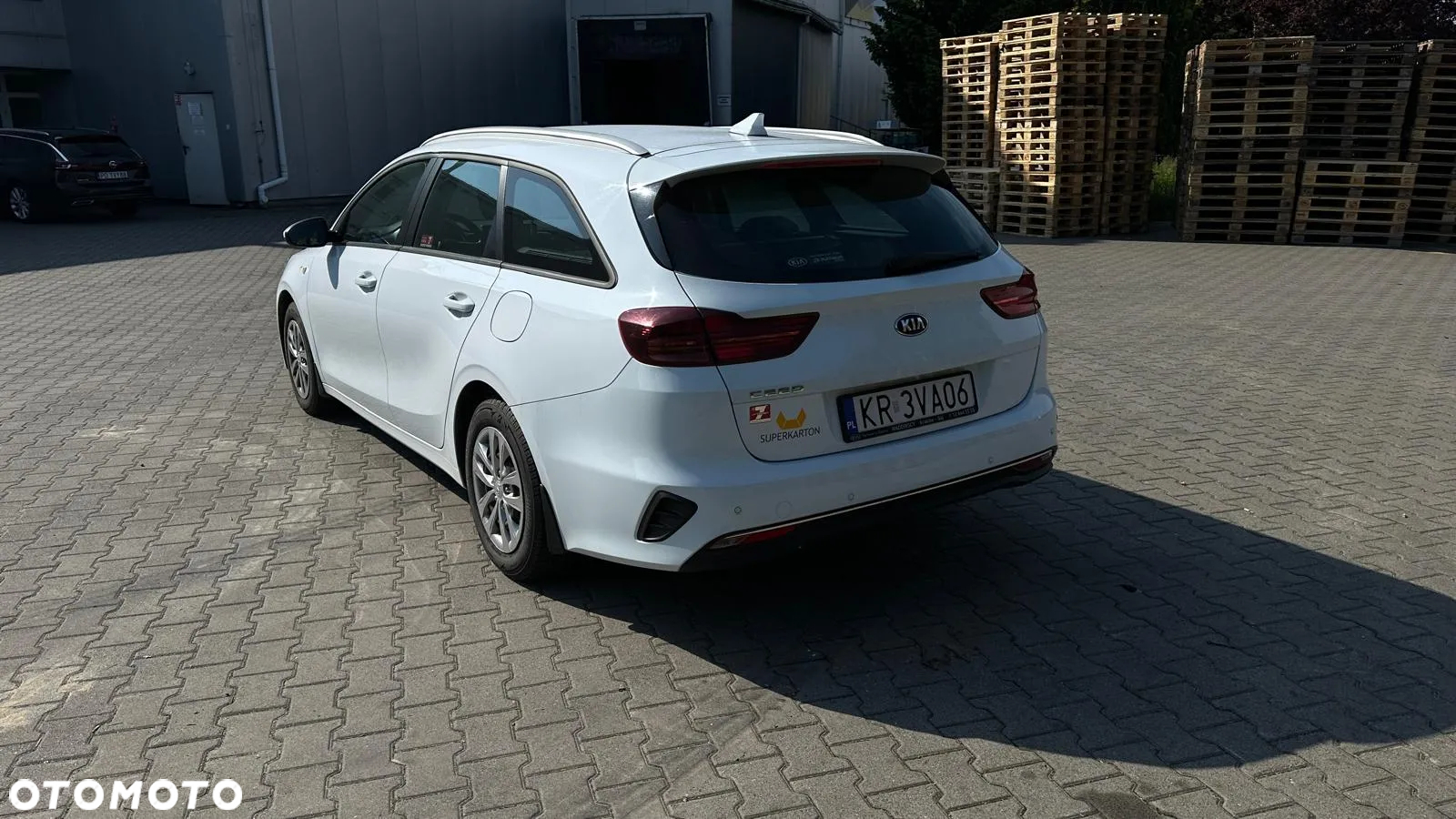 Kia Ceed 1.6 CRDi SCR S - 4