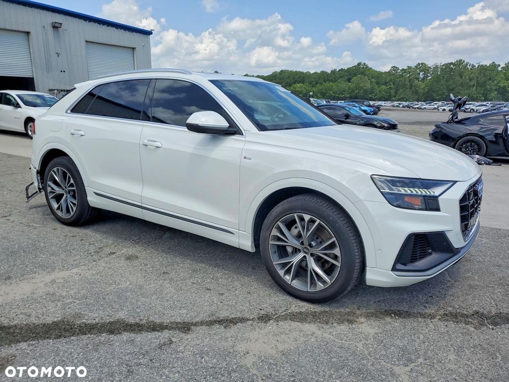Audi Q8 - 3