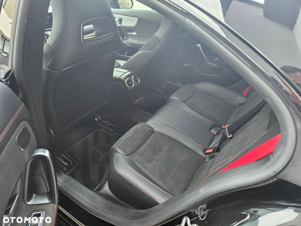 Mercedes-Benz CLA - 3