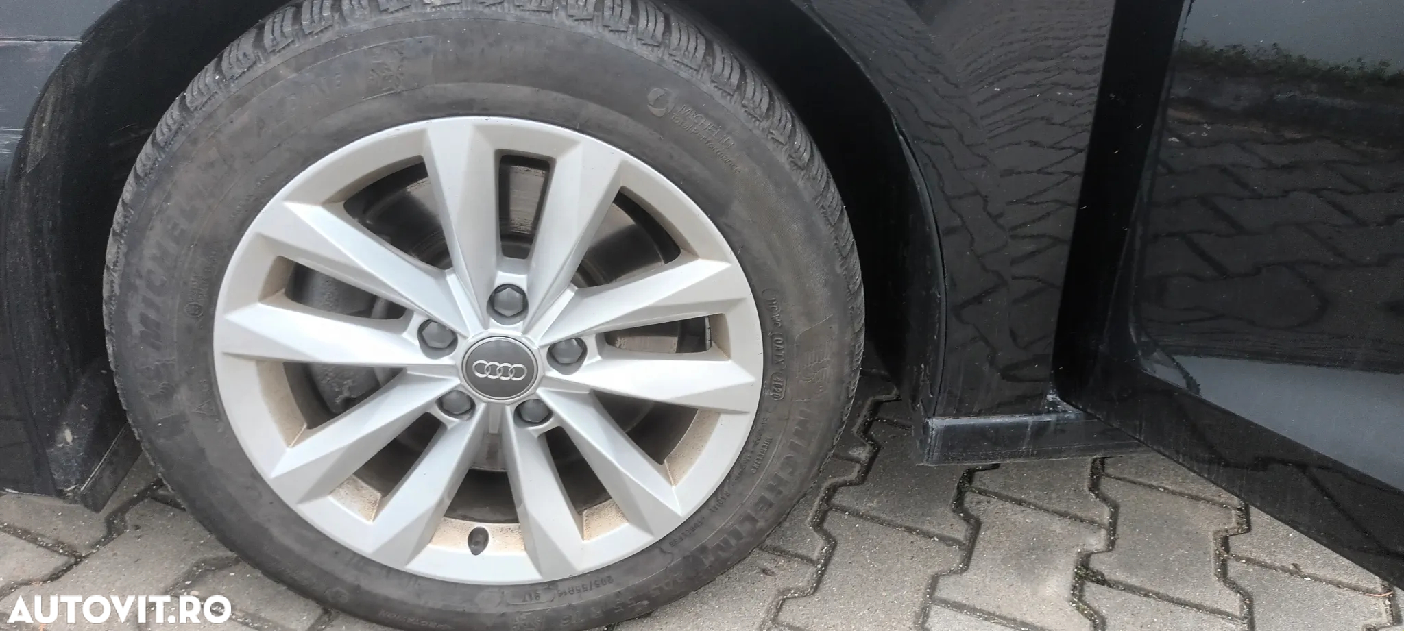 Audi A3 Sportback 35 TFSI S tronic - 22