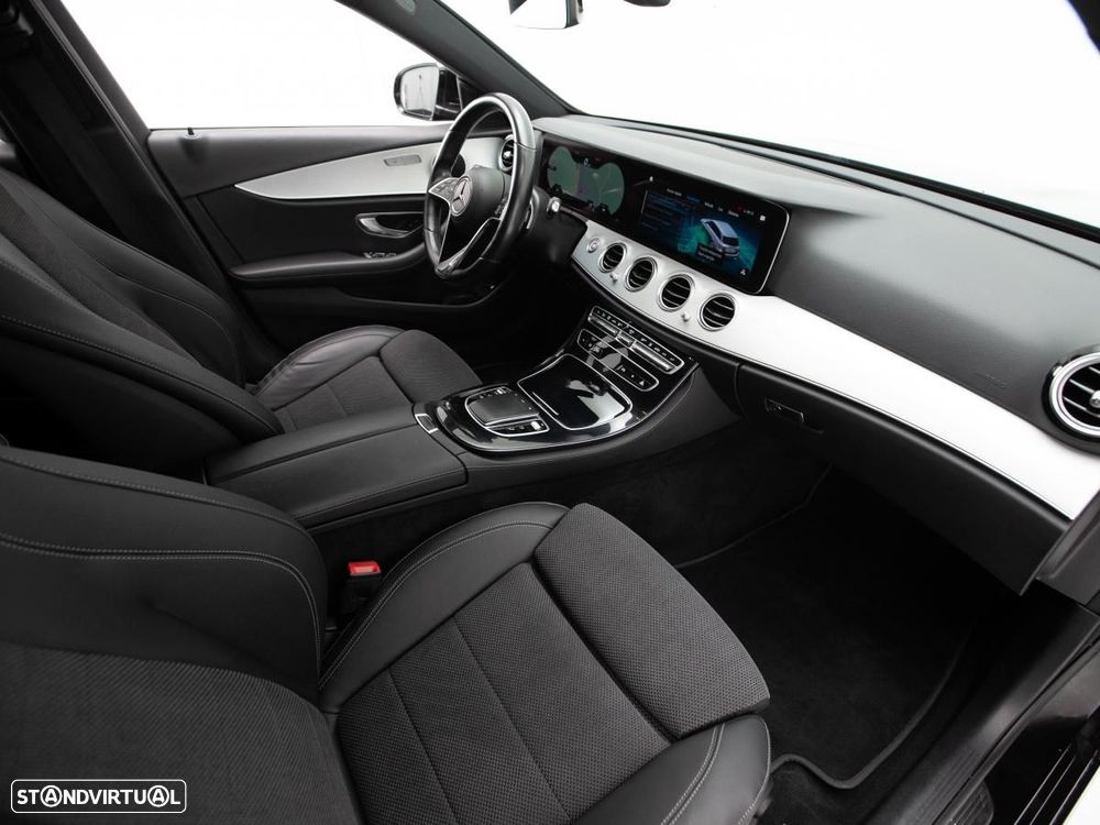 Mercedes-Benz E 300 de 4Matic 9G-TRONIC - 9