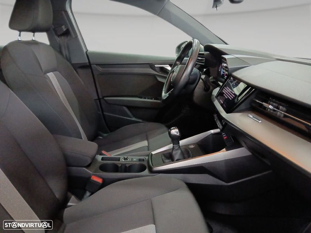 Audi A3 Limousine 30 TDI - 16