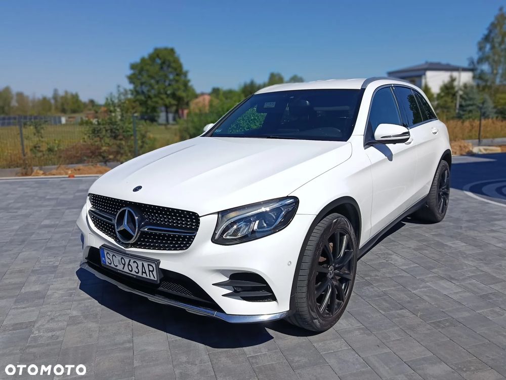 Mercedes-Benz GLC - 1