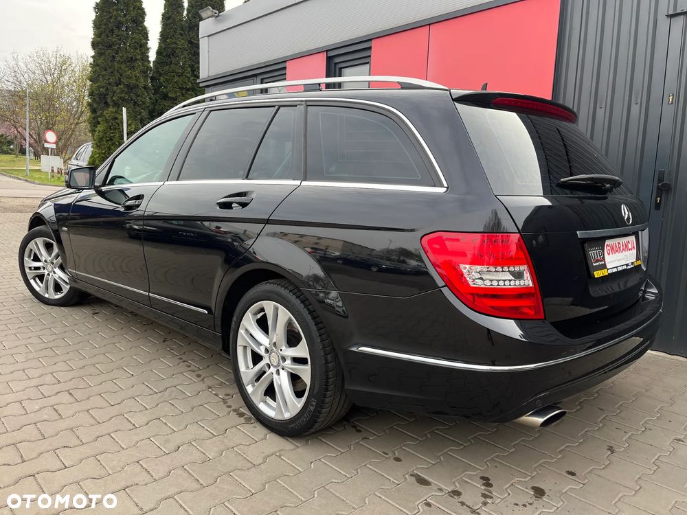 Mercedes-Benz Klasa C 250 (BlueEFFICIENCY) 7G-TRONIC Avantgarde - 5