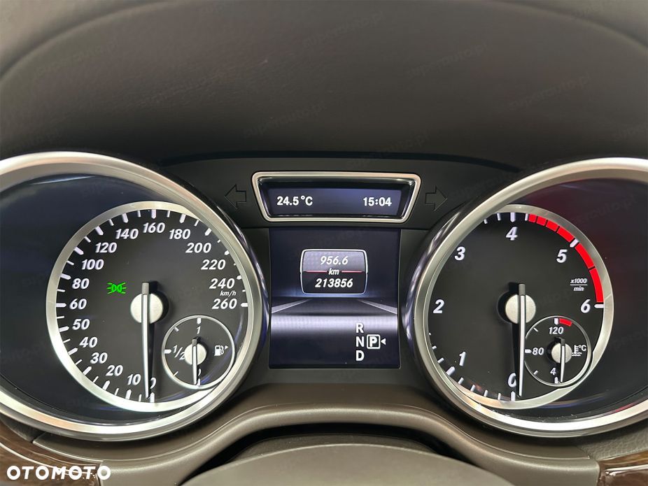 Mercedes-Benz GL - 15