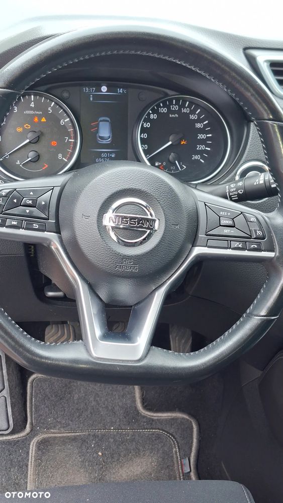 Nissan Qashqai 1.2 DIG-T N-Connecta - 7