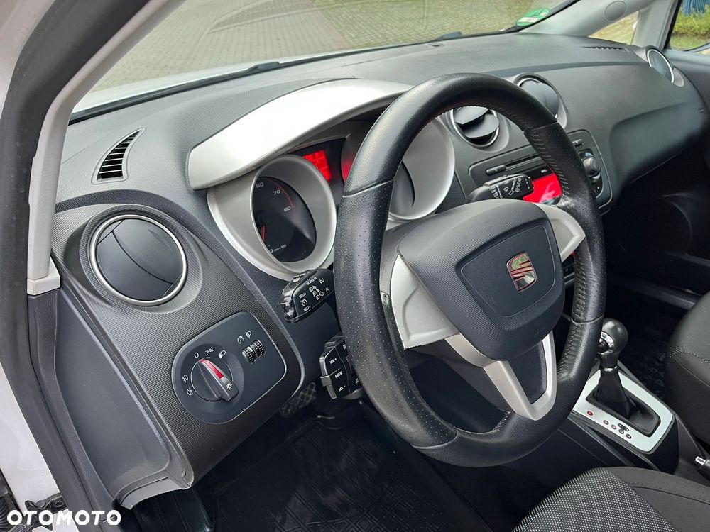 Seat Ibiza SC 1.6 16V DSG Style - 16