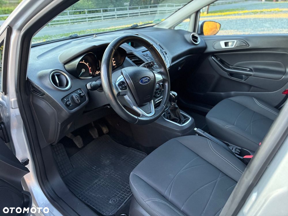 Ford Fiesta 1.0 EcoBoost Titanium - 18
