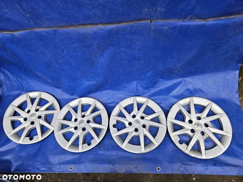 TOYOTA PRIUS PLUS felgi 16" kołpaki komplet - 3