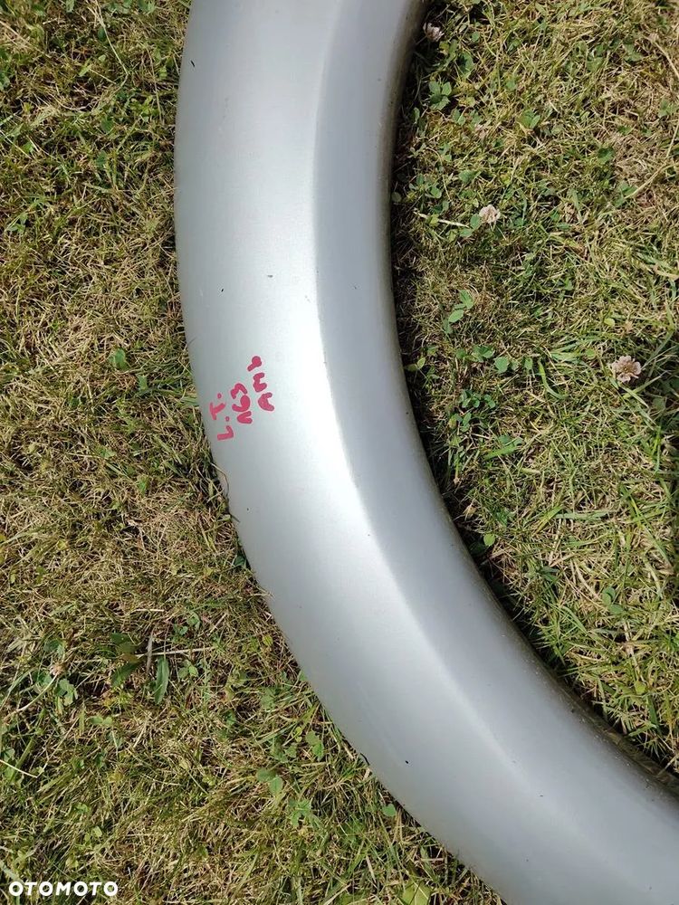 MERCEDES ML W163 AMG LISTWA Błotnika Tylnego Na Tylny Błotnik AMG 744 - 15