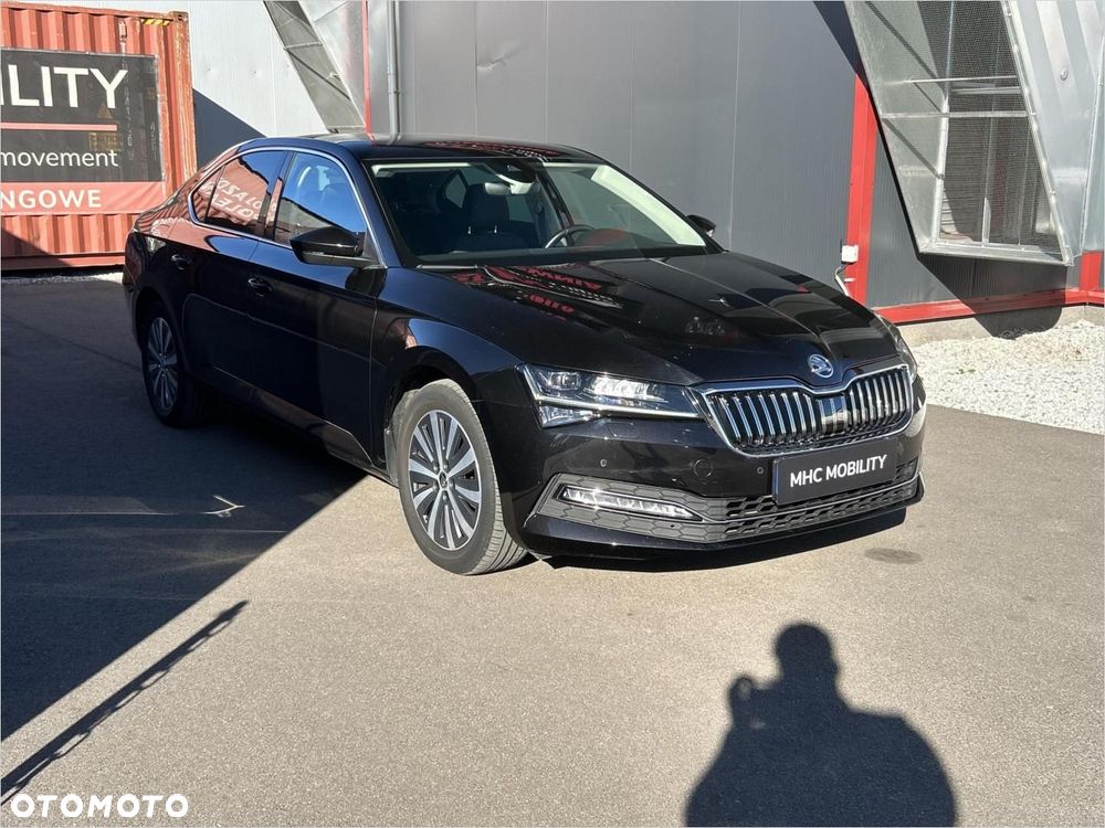 Skoda Superb 2.0 TDI SCR Ambition DSG - 9