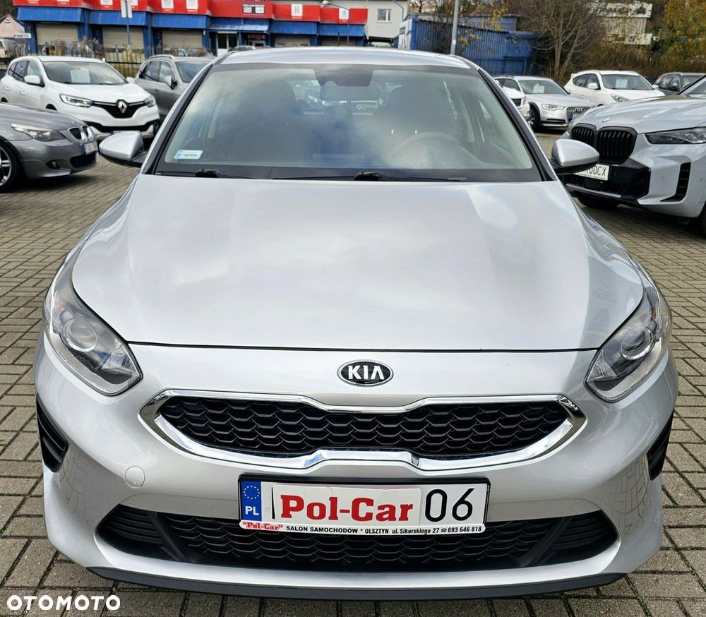 Kia Ceed - 4