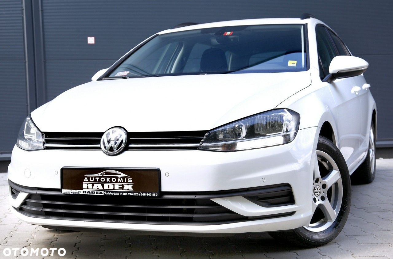 Volkswagen Golf - 16