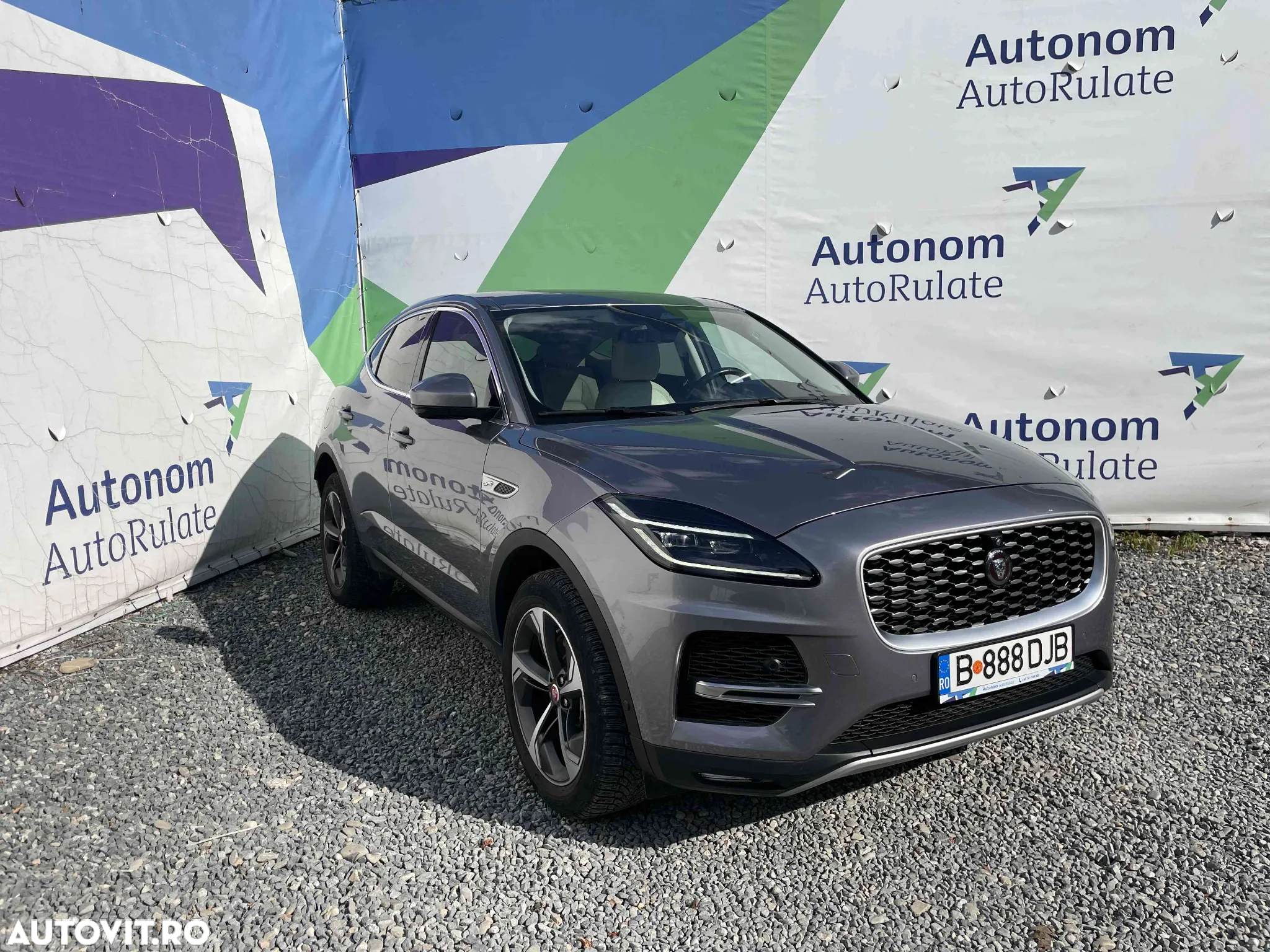 Jaguar E-Pace - 3