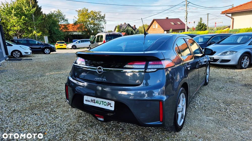 Opel Ampera - 14