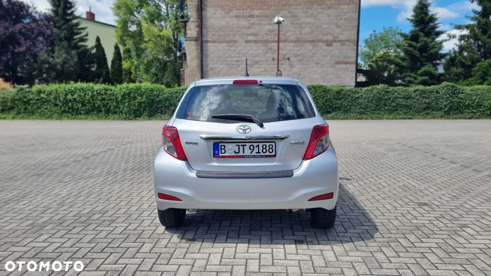 Toyota Yaris 1.0 VVT-i Style - 6