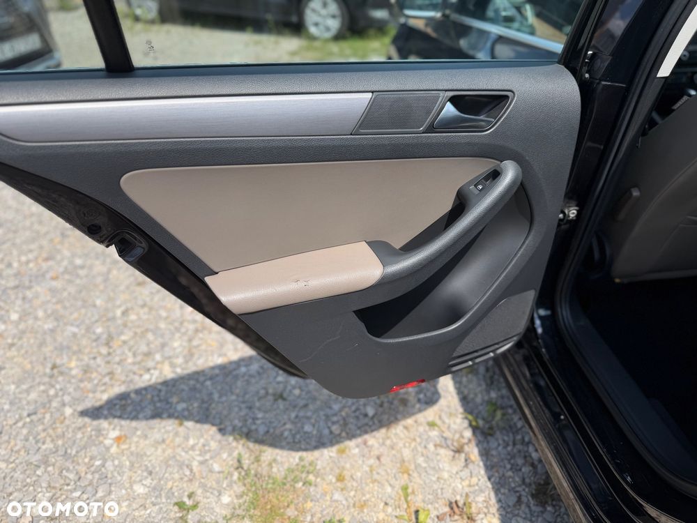 Volkswagen Jetta 1.4 TSI DSG Comfortline - 14