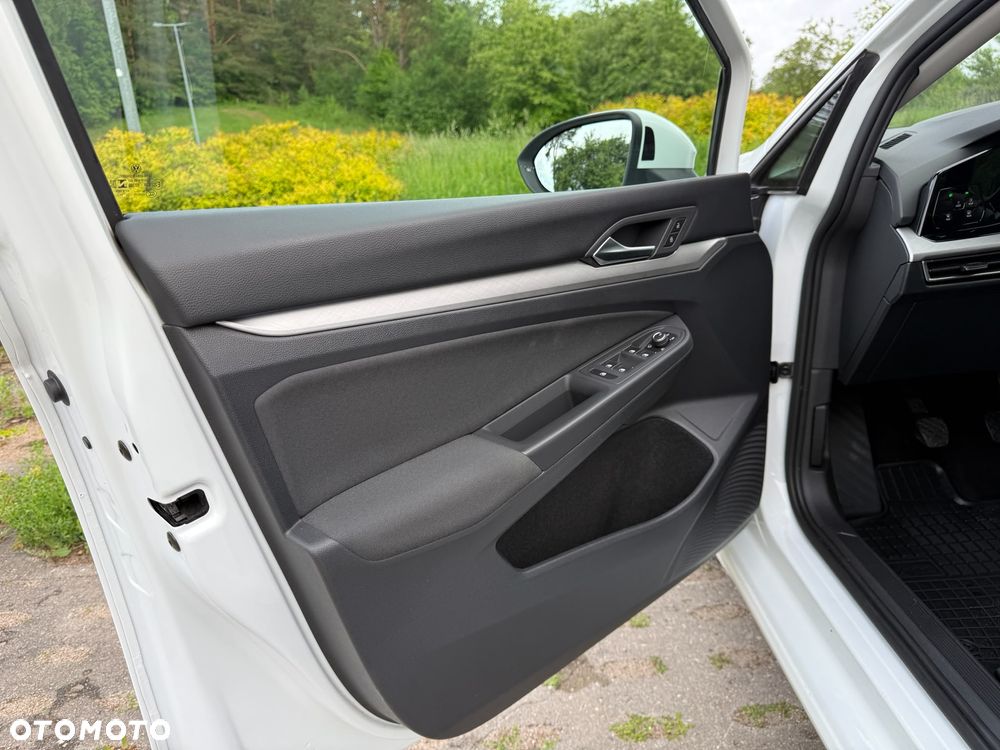Volkswagen Golf 2.0 TDI Life - 26